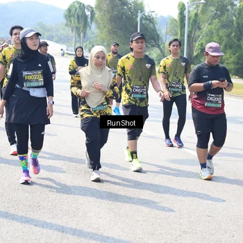 Runner Photo 6942868