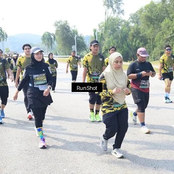 Runner Photo 6942878