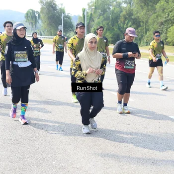 Runner Photo 6942879