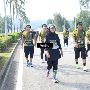 Runner Photo 6942883