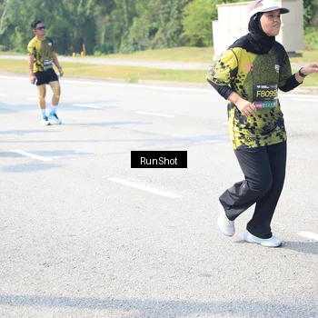 Runner Photo 6942887
