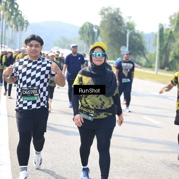 Runner Photo 6942963