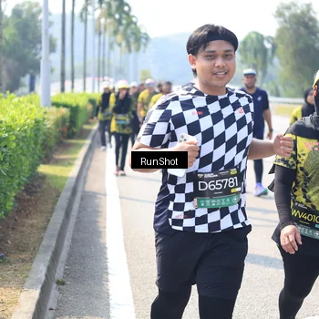 Runner Photo 6942973