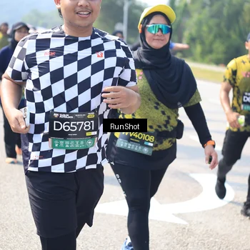 Runner Photo 6942977
