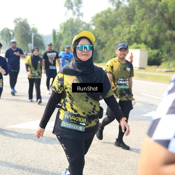 Runner Photo 6942981