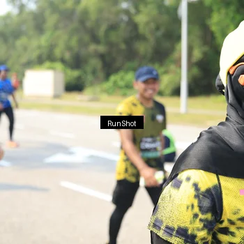 Runner Photo 6942998