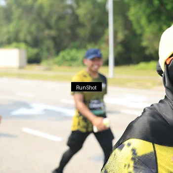 Runner Photo 6943001