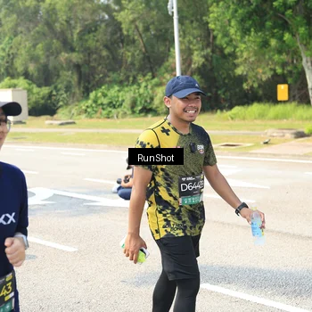 Runner Photo 6943004
