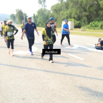 Runner Photo 6943007