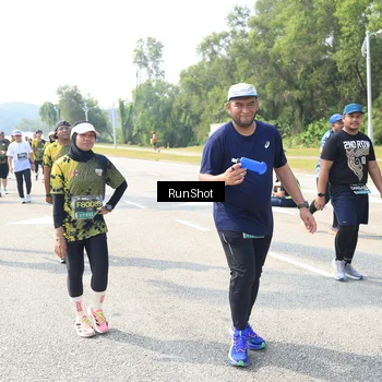 Runner Photo 6943043