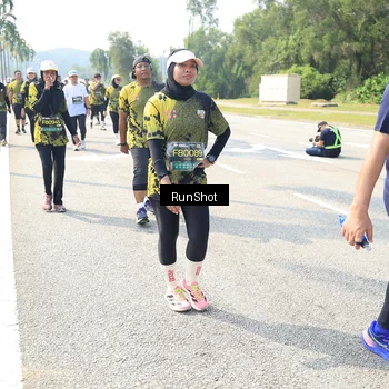 Runner Photo 6943053