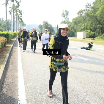 Runner Photo 6943077