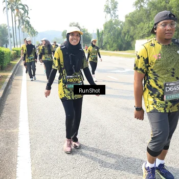 Runner Photo 6943080
