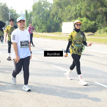 Runner Photo 6943092