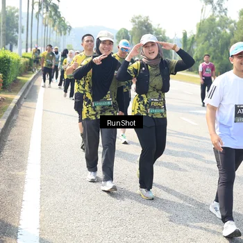 Runner Photo 6943108