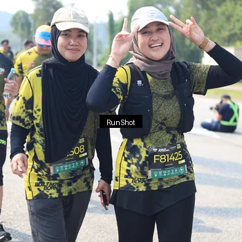 Runner Photo 6943119