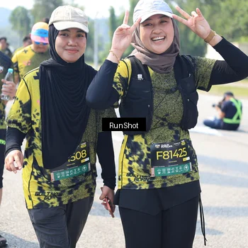 Runner Photo 6943121