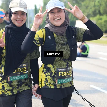 Runner Photo 6943124