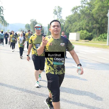 Runner Photo 6943146