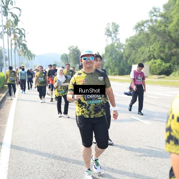 Runner Photo 6943163