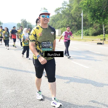Runner Photo 6943167