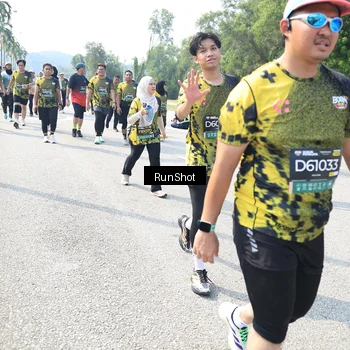 Runner Photo 6943173