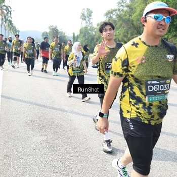 Runner Photo 6943174