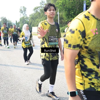 Runner Photo 6943176