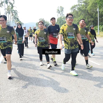 Runner Photo 6943224