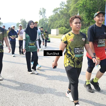 Runner Photo 6943239