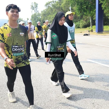 Runner Photo 6943250