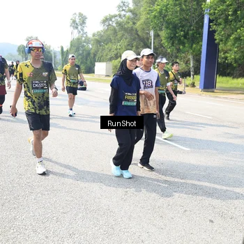 Runner Photo 6943267