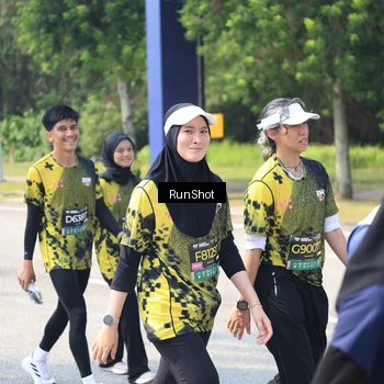 Runner Photo 6943286
