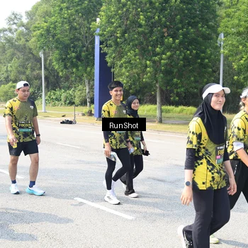 Runner Photo 6943298