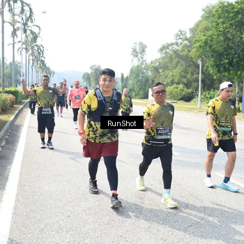 Runner Photo 6943307