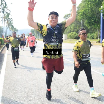 Runner Photo 6943316