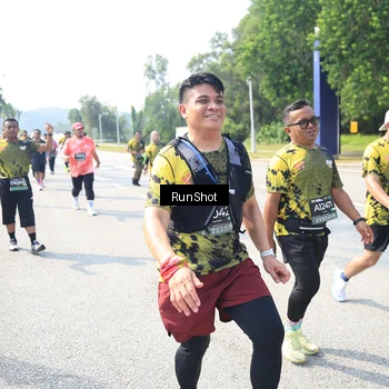 Runner Photo 6943321