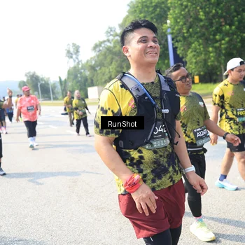 Runner Photo 6943326