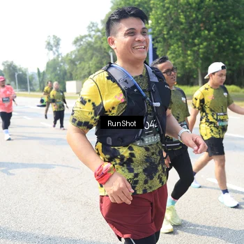 Runner Photo 6943328