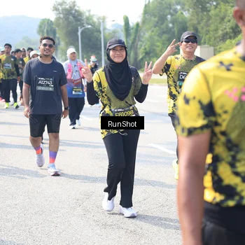 Runner Photo 6943364