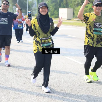 Runner Photo 6943372