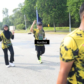 Runner Photo 6943378