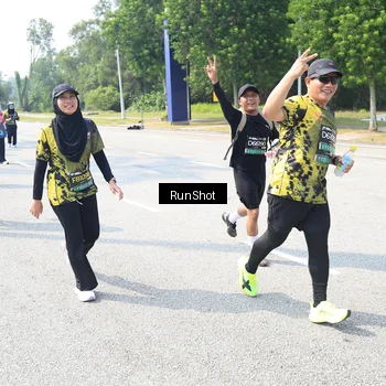 Runner Photo 6943388