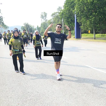 Runner Photo 6943408