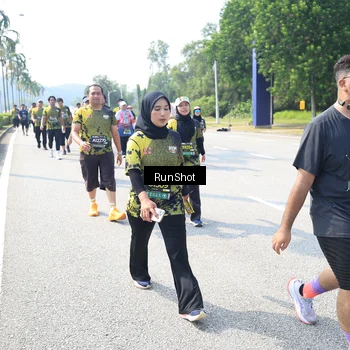 Runner Photo 6943422
