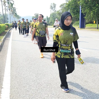 Runner Photo 6943432