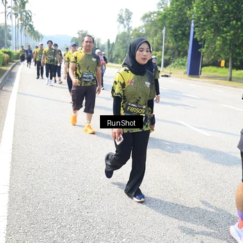 Runner Photo 6943440