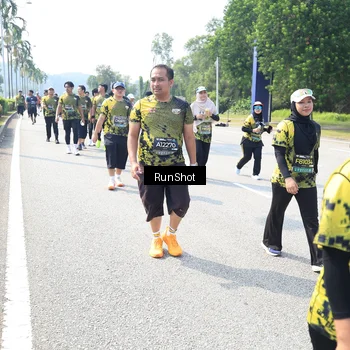 Runner Photo 6943449