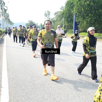 Runner Photo 6943450