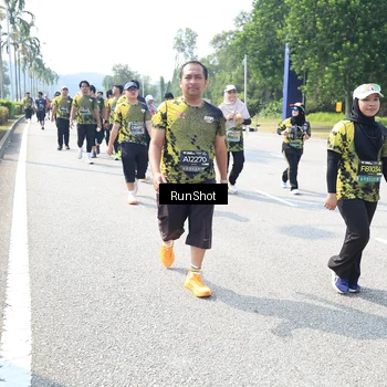 Runner Photo 6943454